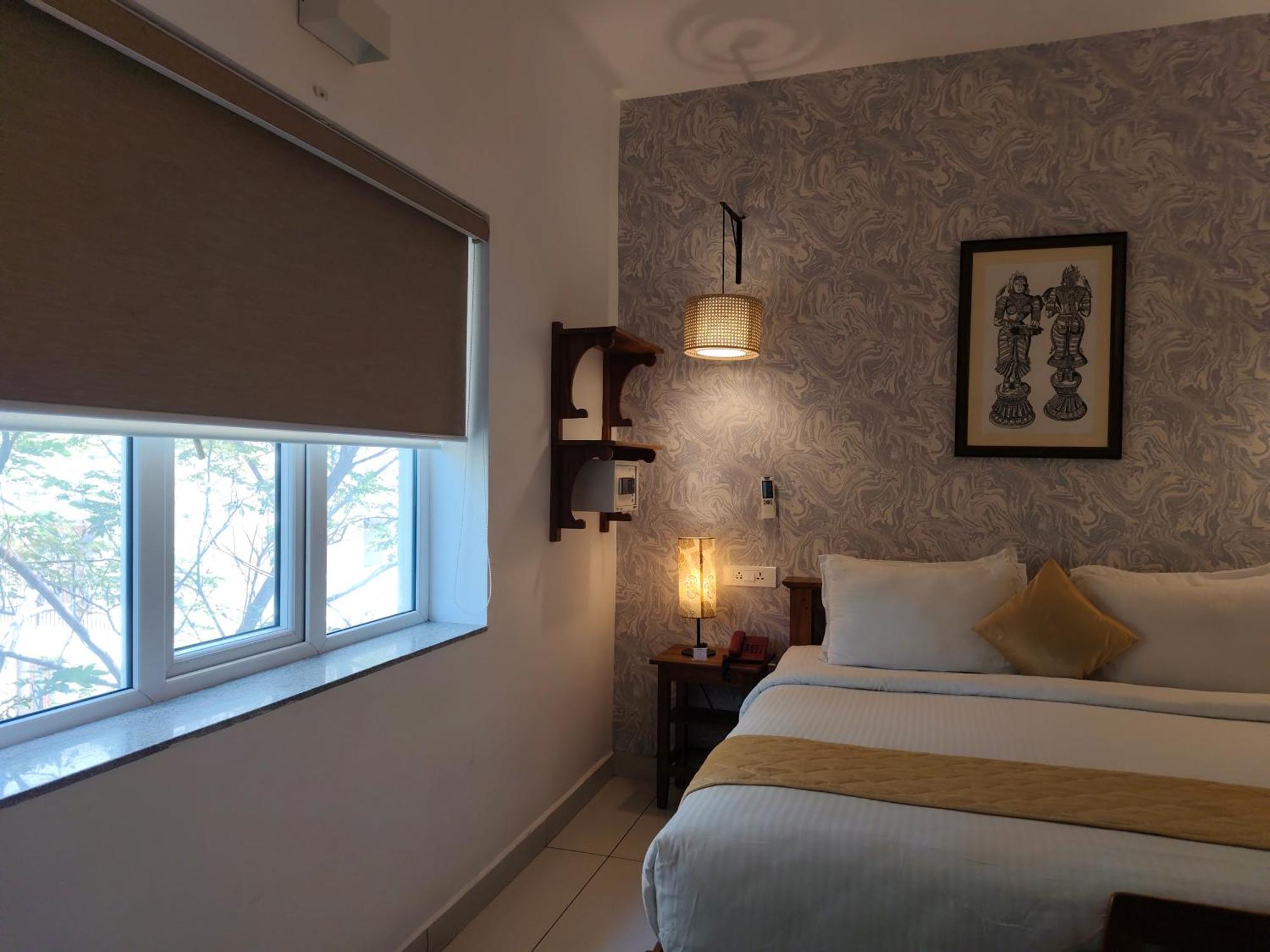 Hotel Aura By Woco Stays بونديتْشيري المظهر الخارجي الصورة