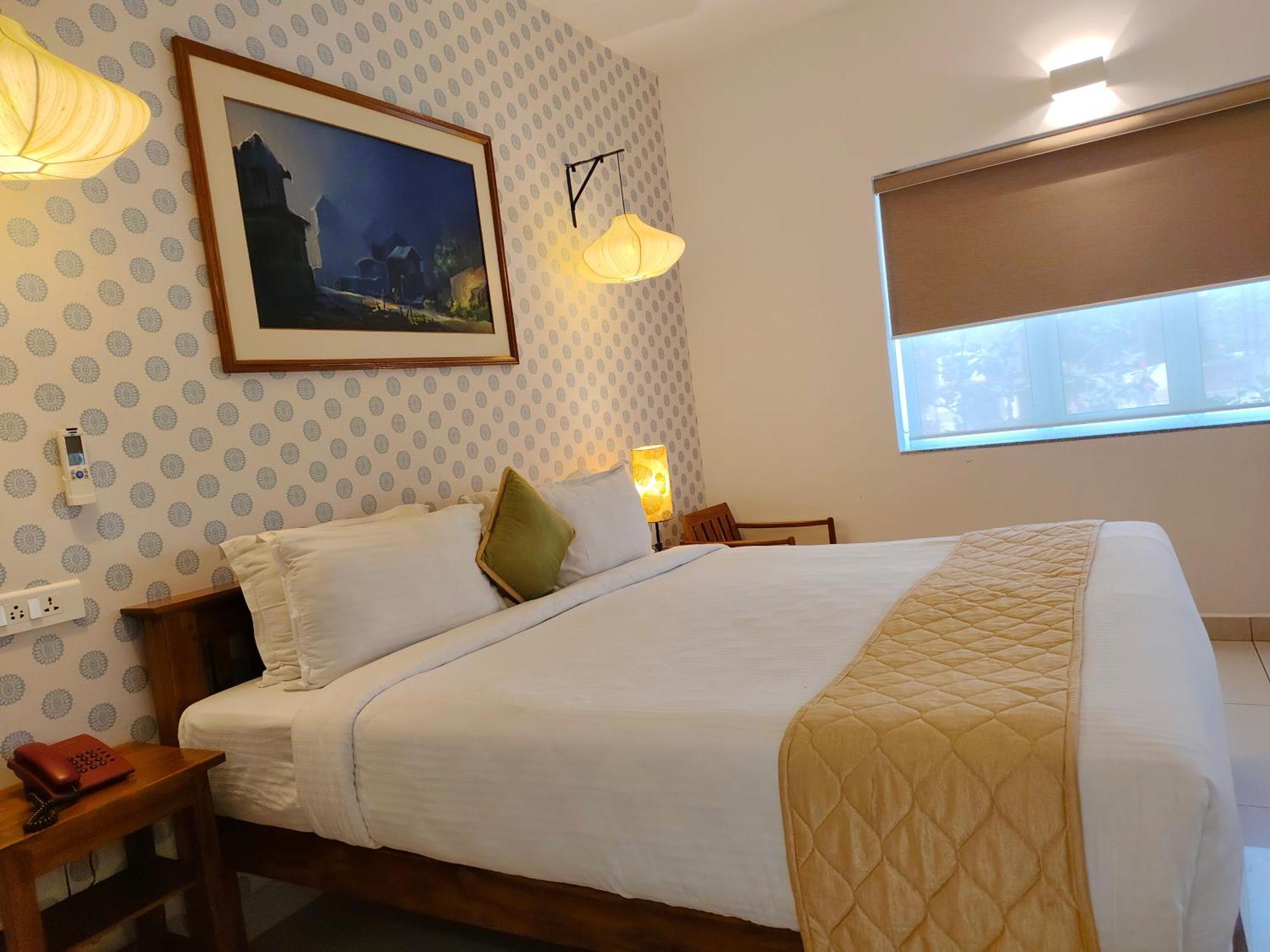 Hotel Aura By Woco Stays بونديتْشيري المظهر الخارجي الصورة