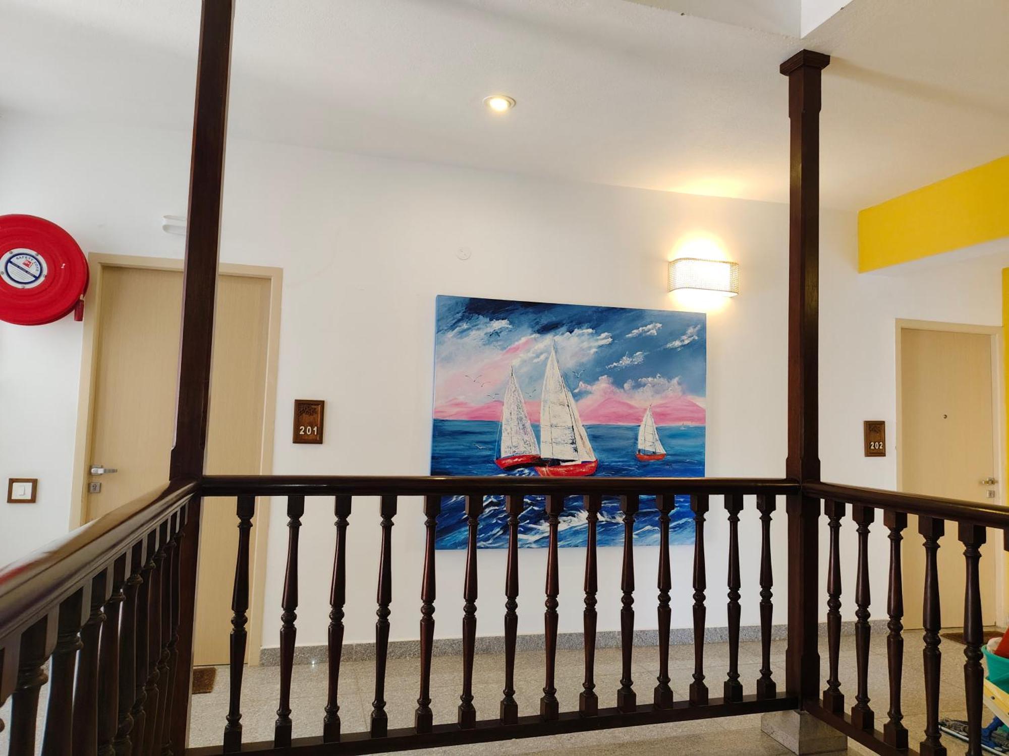 Hotel Aura By Woco Stays بونديتْشيري المظهر الخارجي الصورة